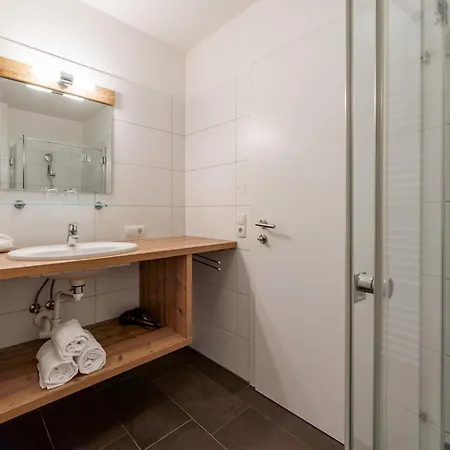 Miranda I Apartman