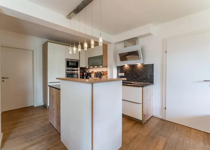 Miranda I 公寓 滨湖采尔